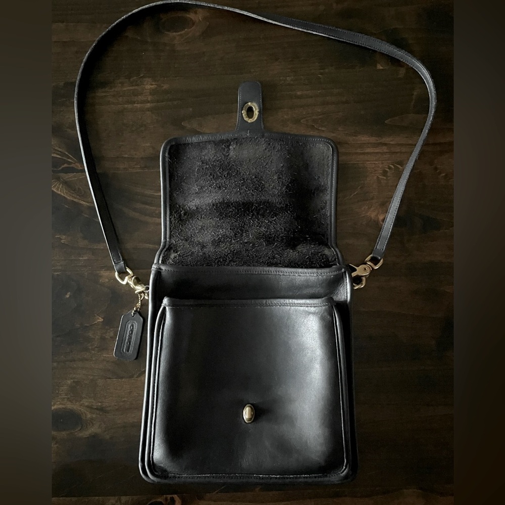 Vintage Coach 5130 Station Bag - Picture 9 of 16